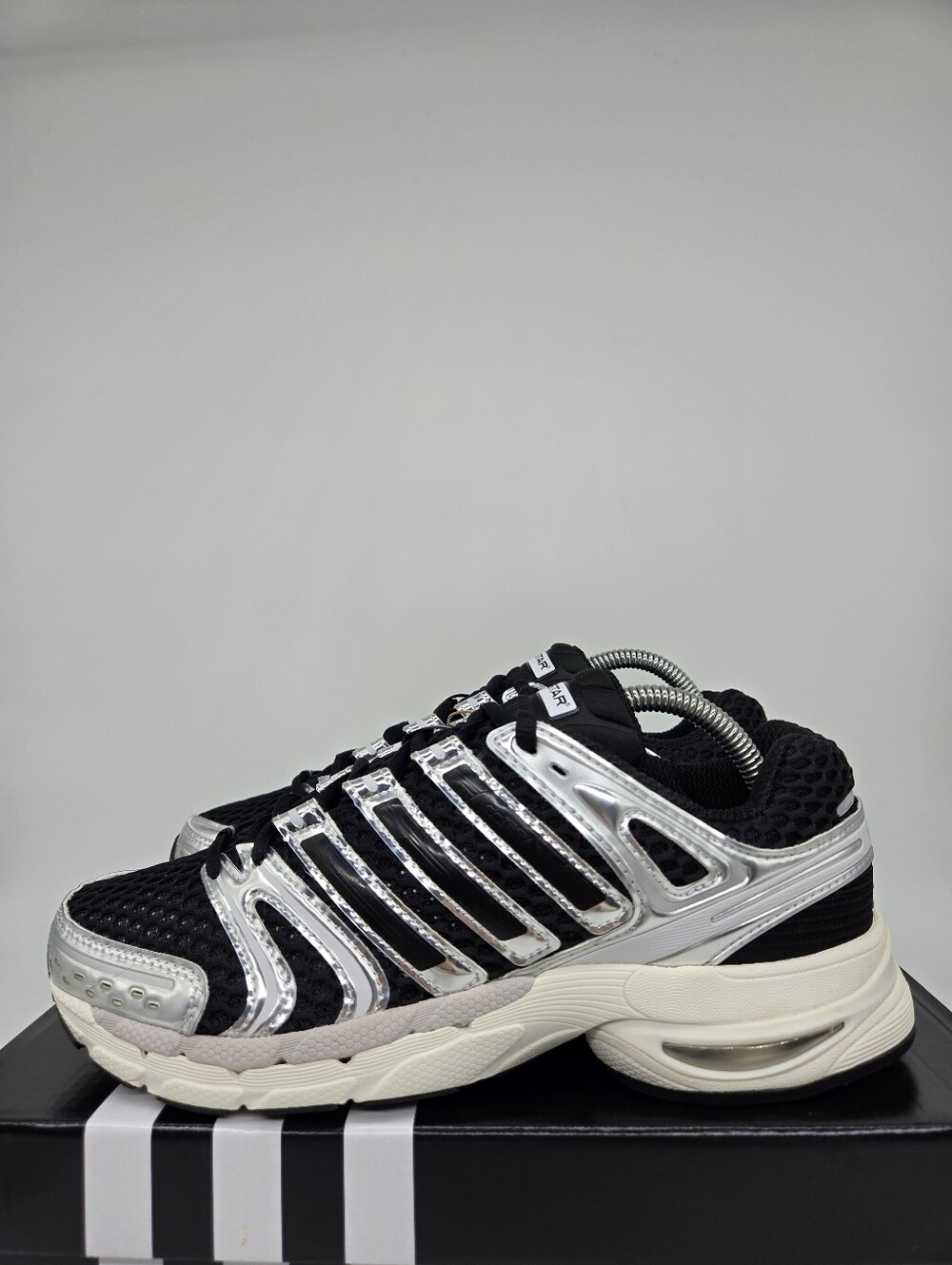 adidas Women's Adistar Control 5 KI4178 Black Silver Grey One Shoes Size 6
